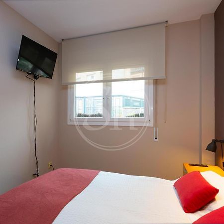 Bonito Apartamento En Gracia บาร์เซโลนา ภายนอก รูปภาพ