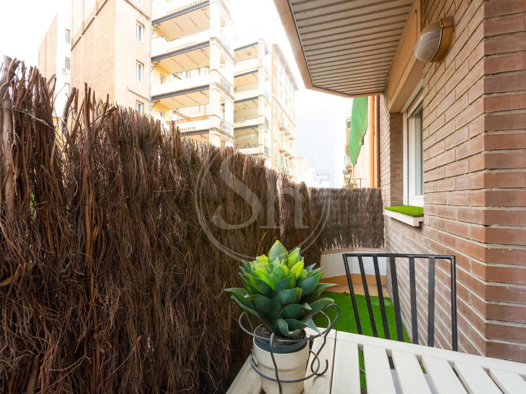 Bonito Apartamento En Gracia บาร์เซโลนา ภายนอก รูปภาพ