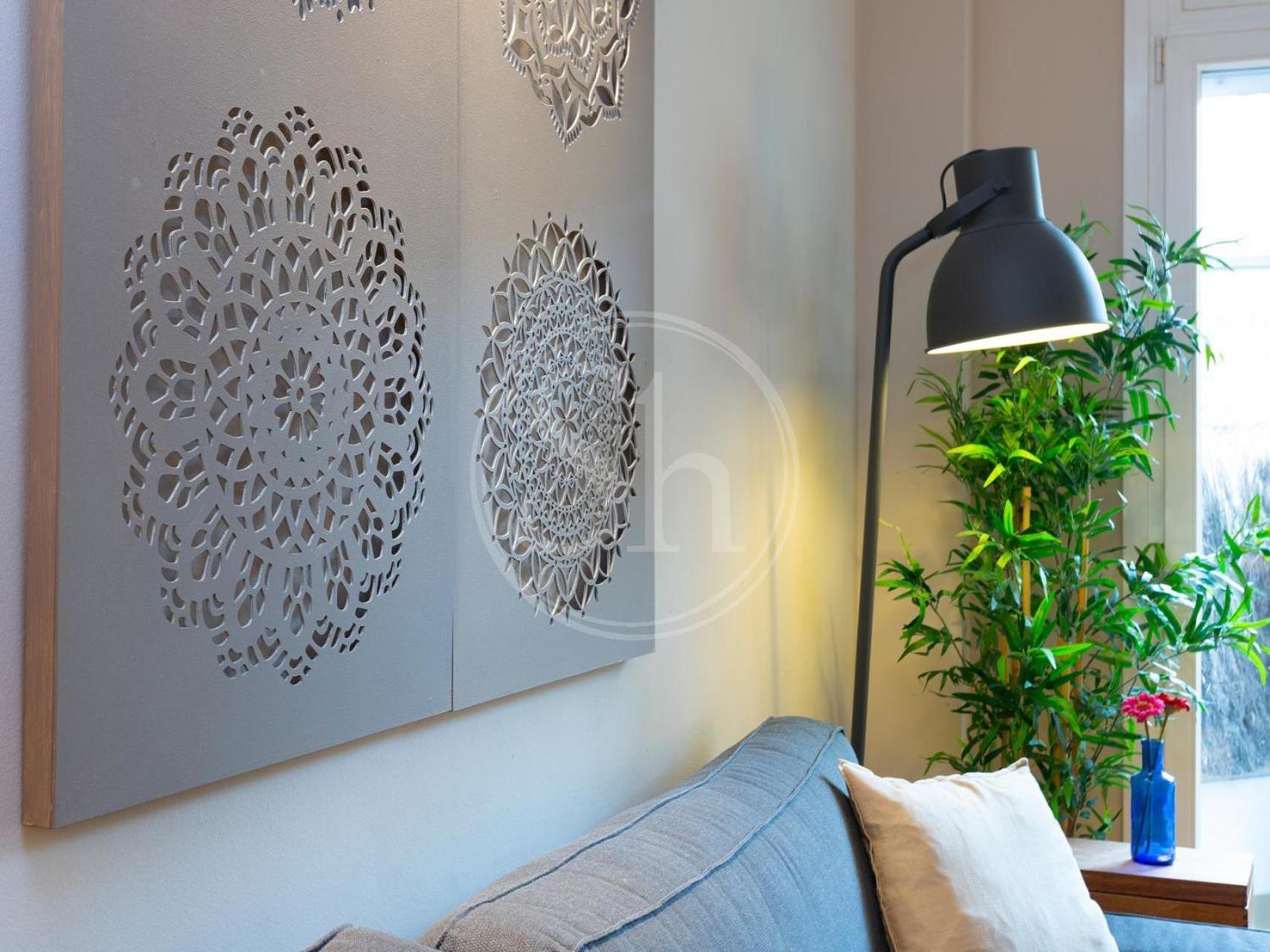 Bonito Apartamento En Gracia บาร์เซโลนา ภายนอก รูปภาพ
